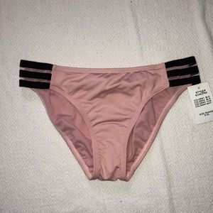 Kenneth Cole swim bottoms brand new 2018